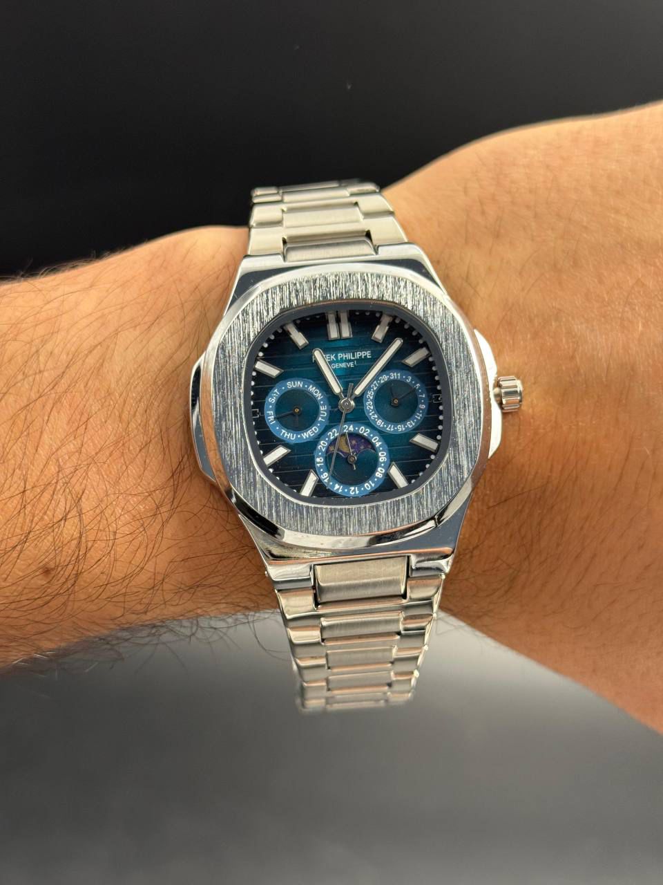 Reloj Patek Philippe Nautilus Moon Phase & Calendar – Blue Dial (Steel)